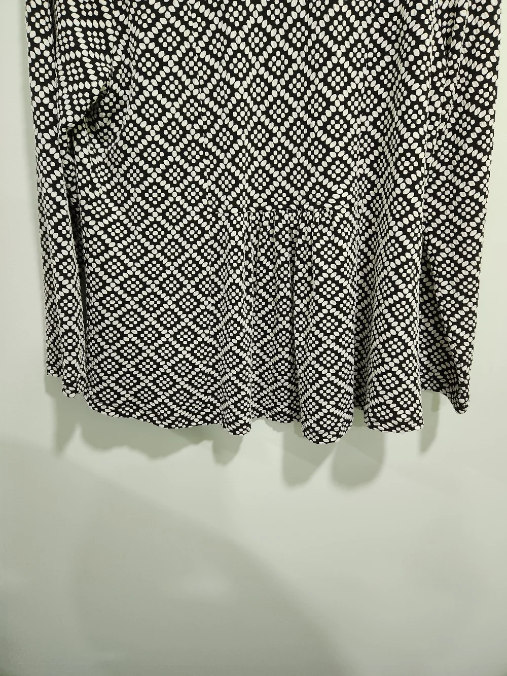 Habitat Black and White Patterned Open Cardigan Sweater